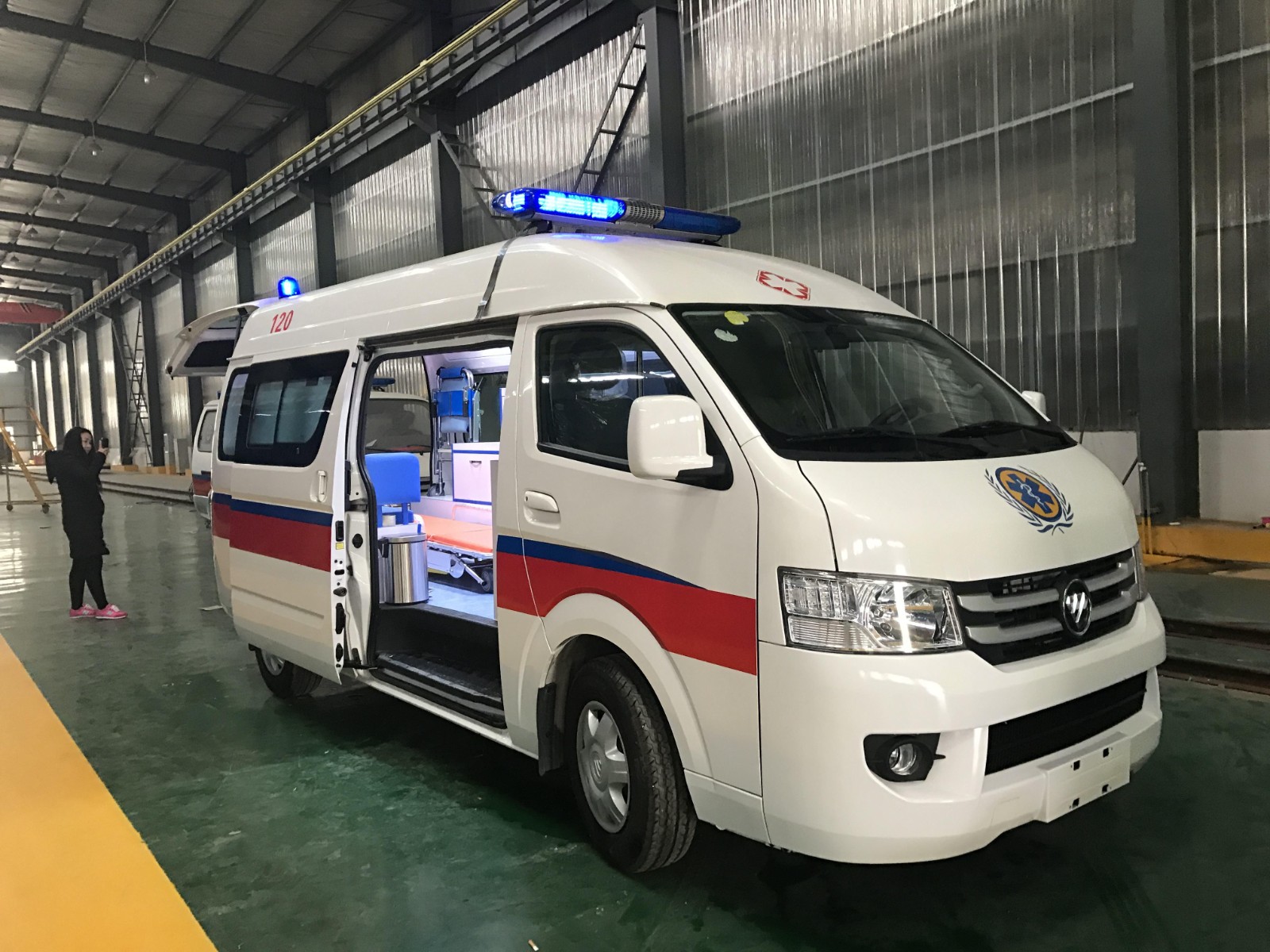 满洲里市救护车转院